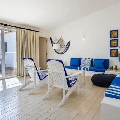 Sea 3BDR House W/ Patio by Lovelystay