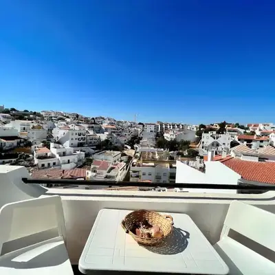 Albufeira Classic 2 by Homing