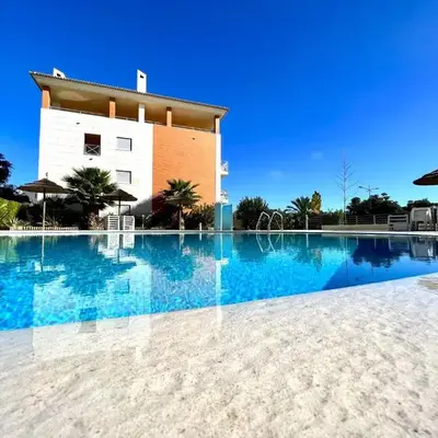 Albufeira Modern 3 With Pool by Homing