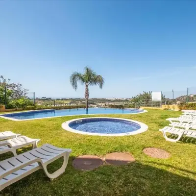 Flat with Pool Marina and Sea View